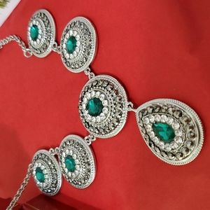 2 pcs Silver Plate Esmerald Diamond Necklace Bracelet Ring Set